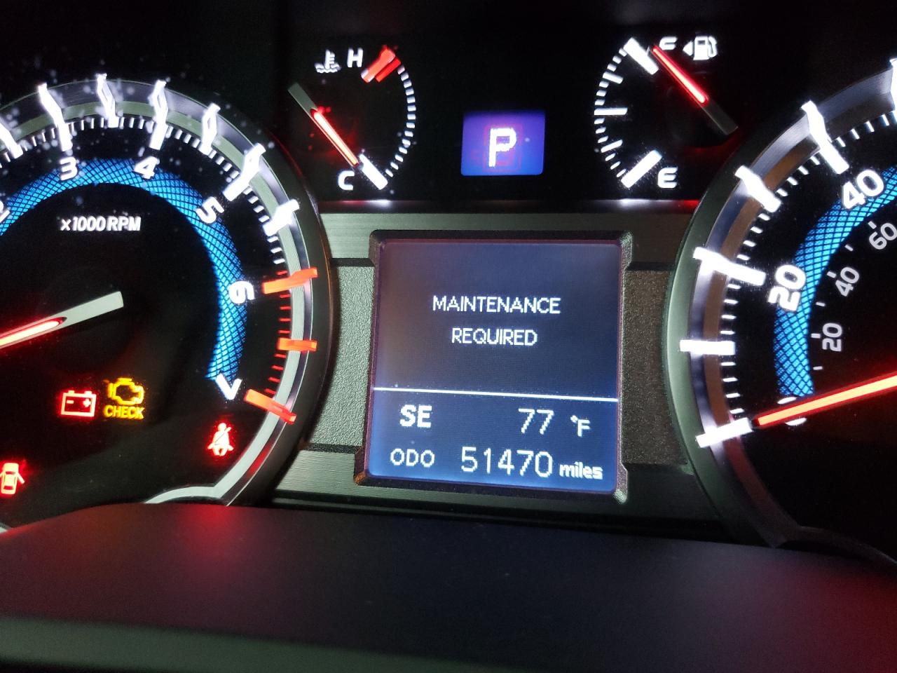 Photo 8 from auction – 2019 TOYOTA 4RUNNER SR with VIN JTEBU5JR5K5726221