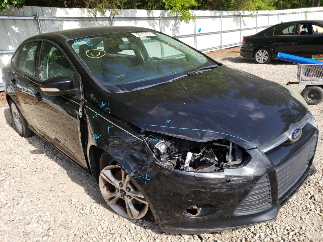 Photo 9 from auction – 2014 FORD FOCUS SE with VIN 1FADP3F2XEL257671