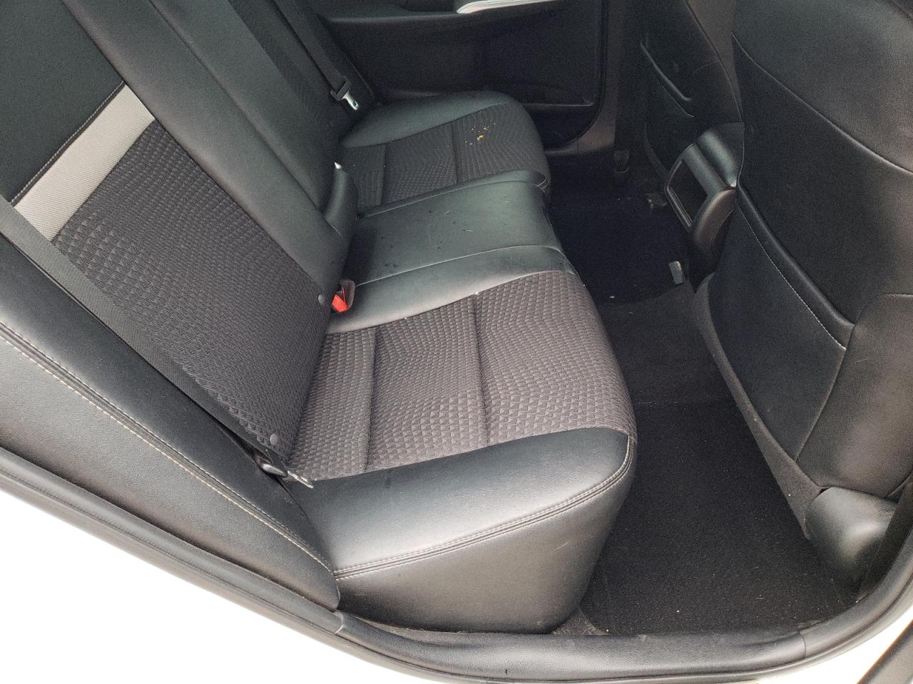 Photo 6 from auction – 2012 TOYOTA CAMRY BASE with VIN 4T1BF1FK2CU619357