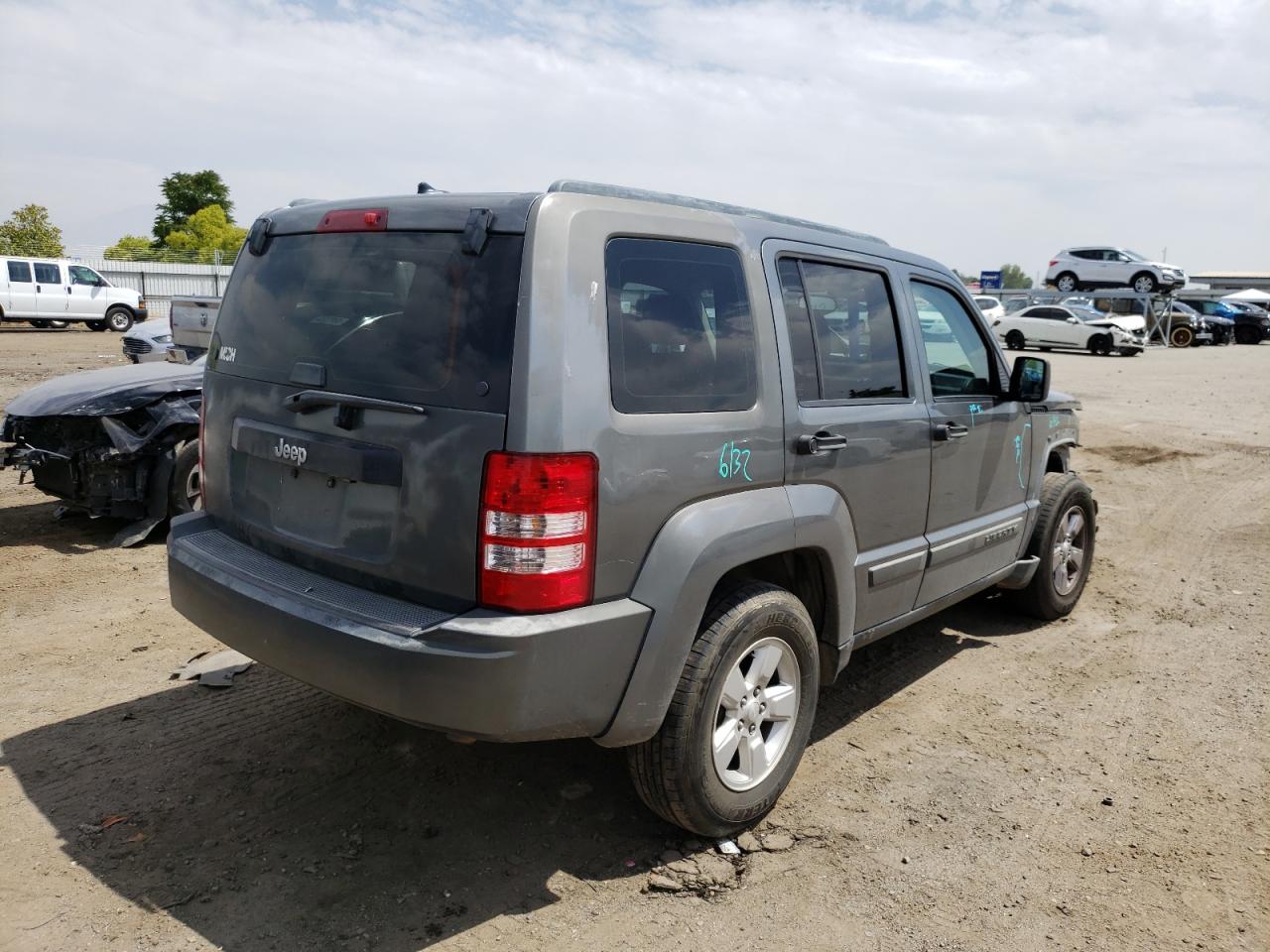 Photo 4 from auction – 2012 JEEP LIBERTY SP with VIN 1C4PJLAK4CW213693