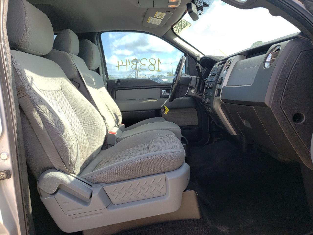 Photo 5 from auction – 2012 FORD F150 SUPER with VIN 1FTFW1CT7CKD33034