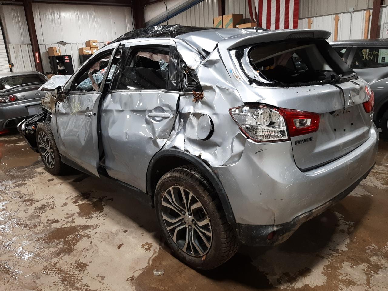 Photo 3 from auction – 2016 MITSUBISHI OUTLANDER with VIN JA4AR4AW2GZ055957