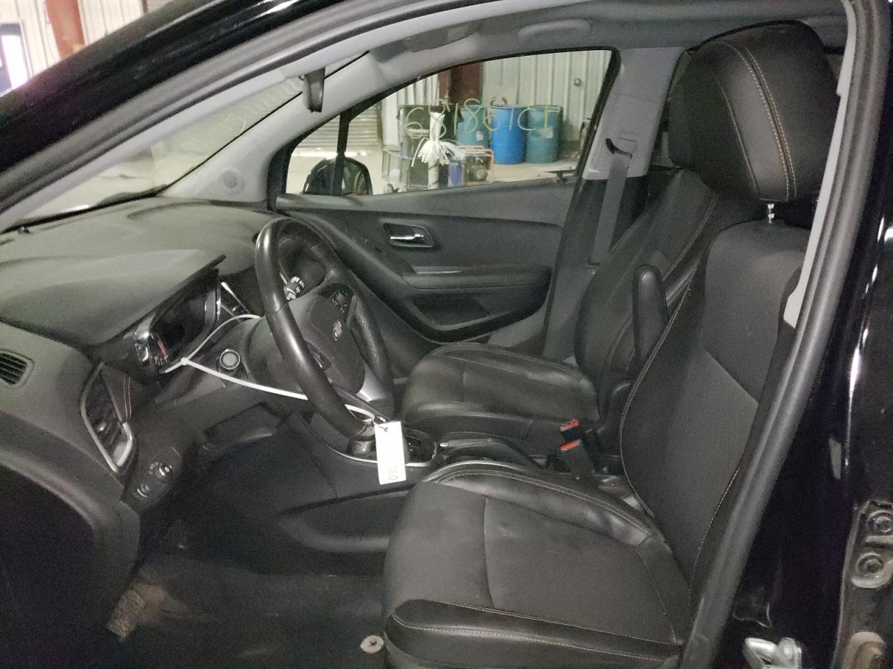 Photo 5 from auction – 2019 CHEVROLET TRAX 1LT with VIN 3GNCJLSB8KL344814