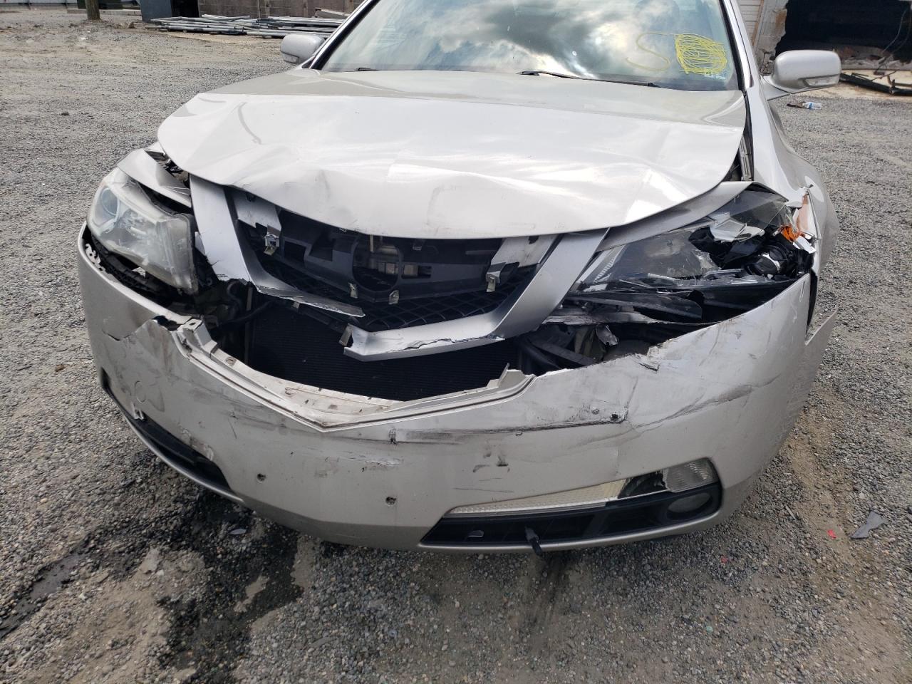 Photo 9 from auction – 2011 ACURA TL with VIN 19UUA8F51BA000779