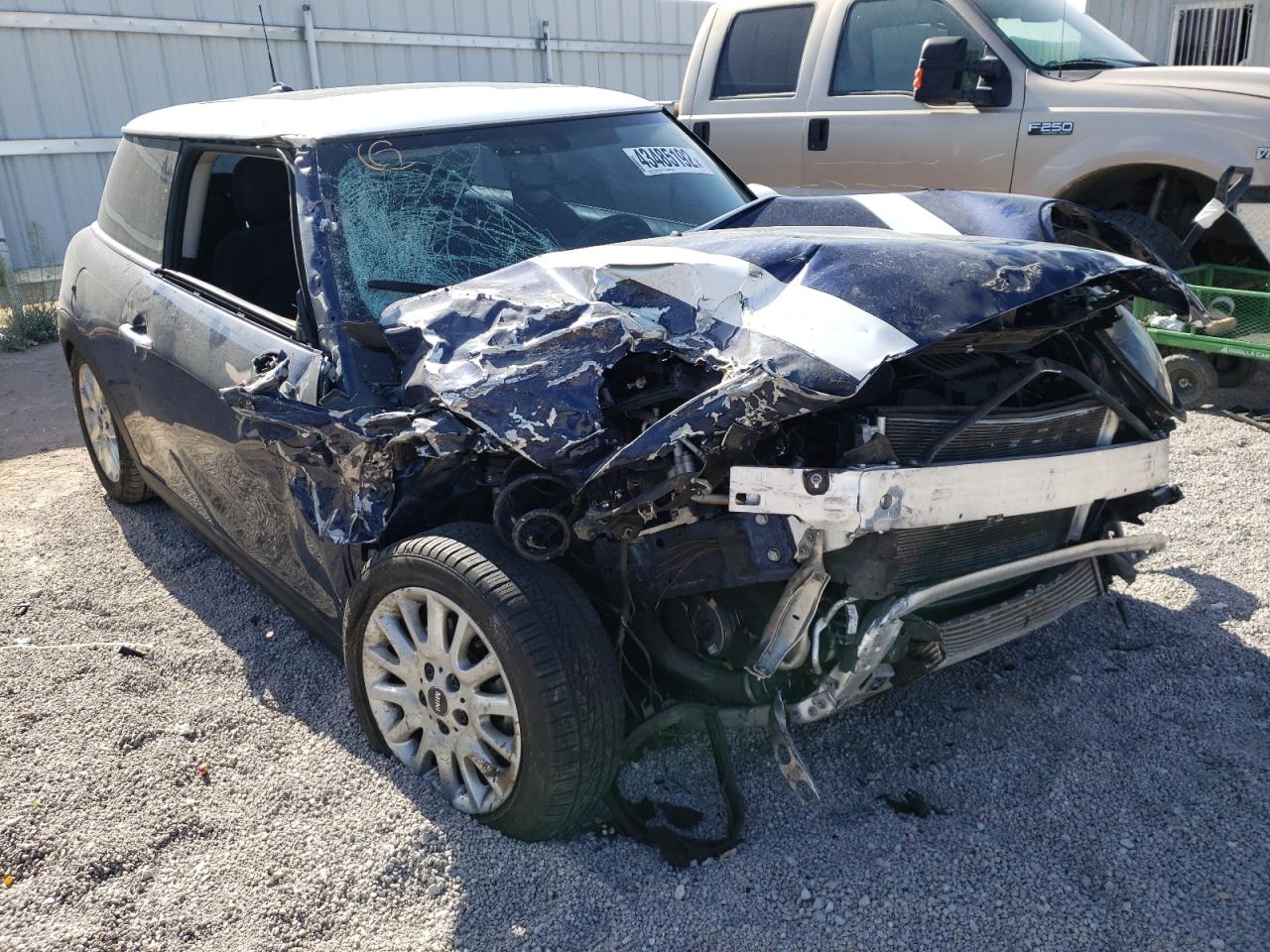 MINI COOPER 2014 with VIN WMWXM5C58ET932926 - Photo from auction