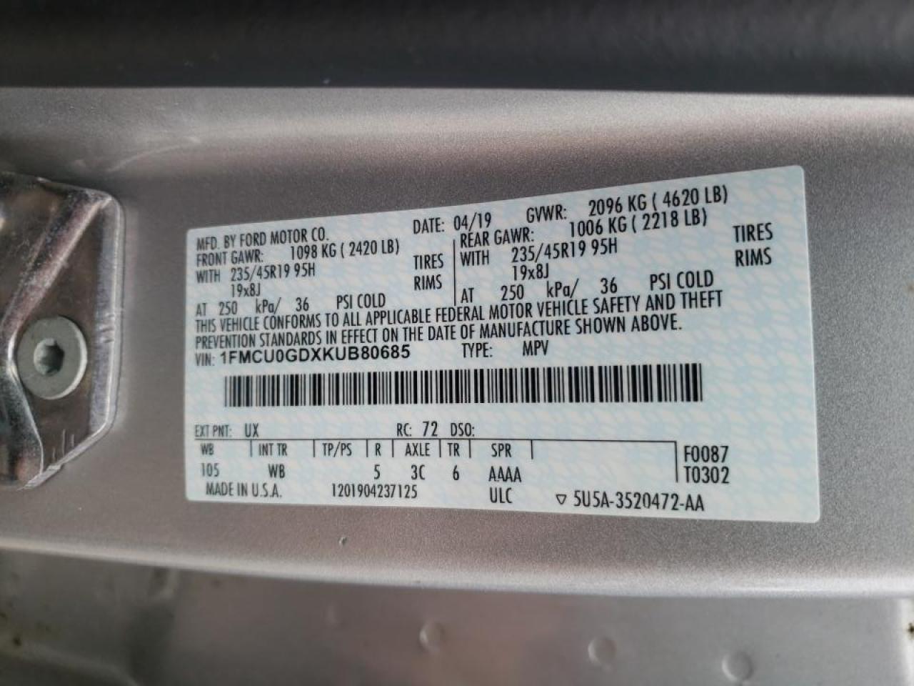 Photo 10 from auction – 2019 FORD ESCAPE SE with VIN 1FMCU0GDXKUB80685