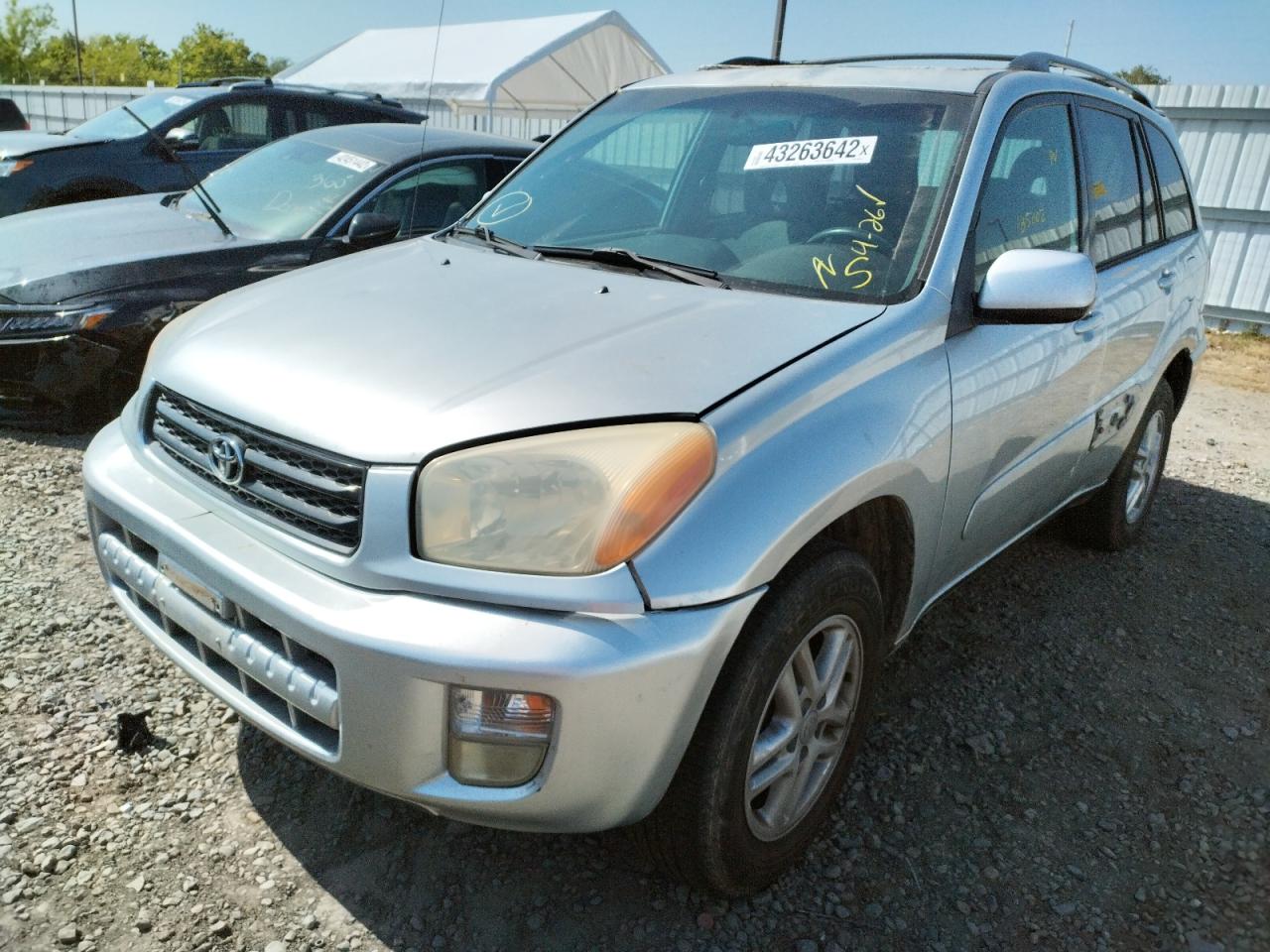 Photo 2 from auction – 2002 TOYOTA RAV4 with VIN JTEGH20V526009593