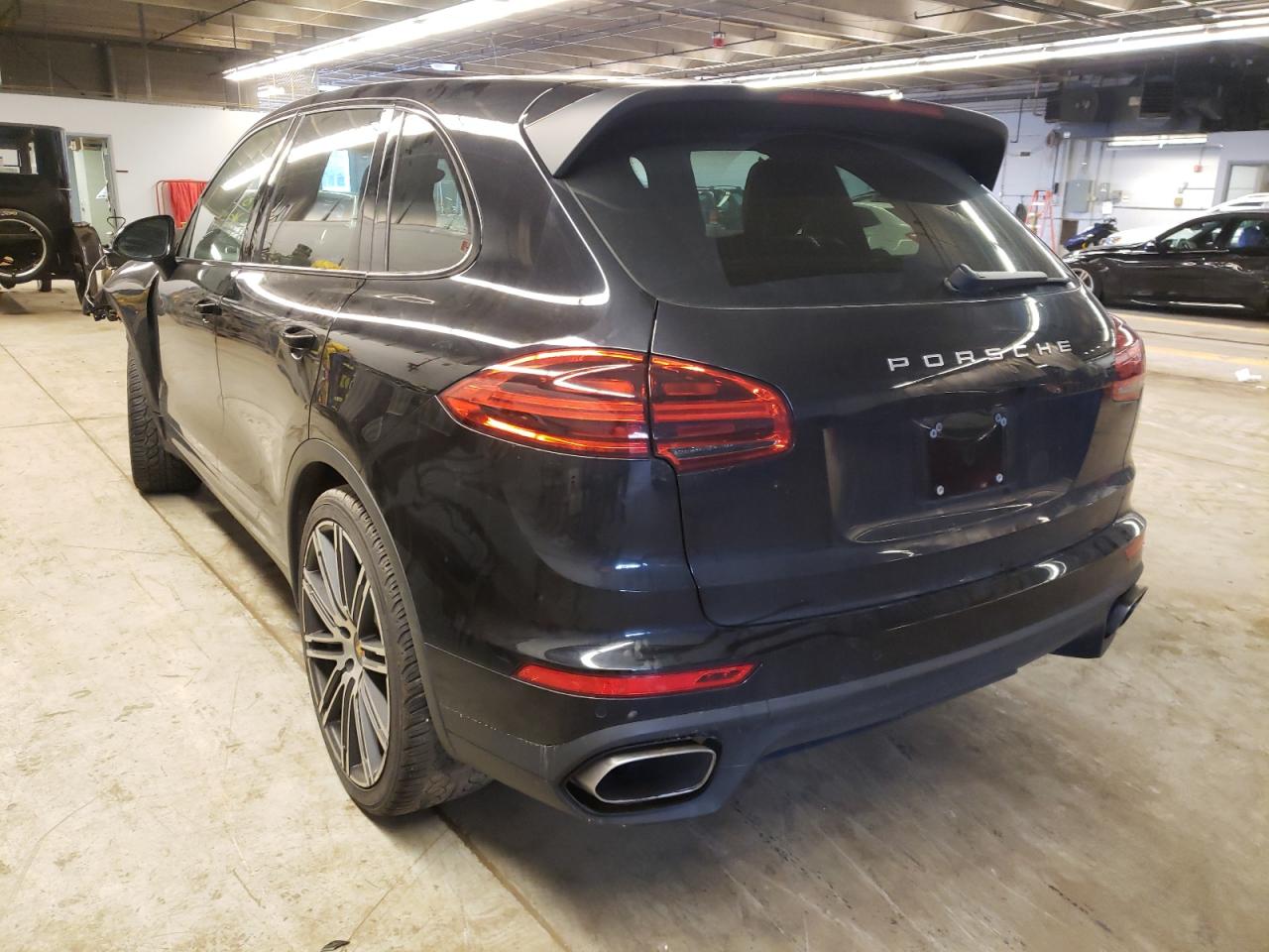 Photo 3 from auction – 2016 PORSCHE CAYENNE with VIN WP1AA2A29GLA04598
