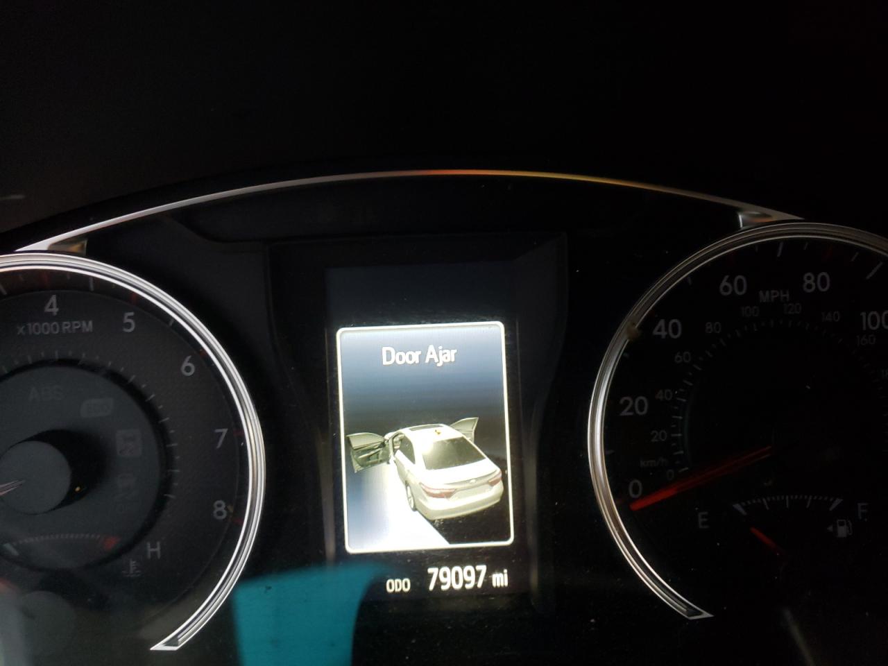 Photo 8 from auction – 2015 TOYOTA CAMRY LE with VIN 4T1BF1FK7FU887194