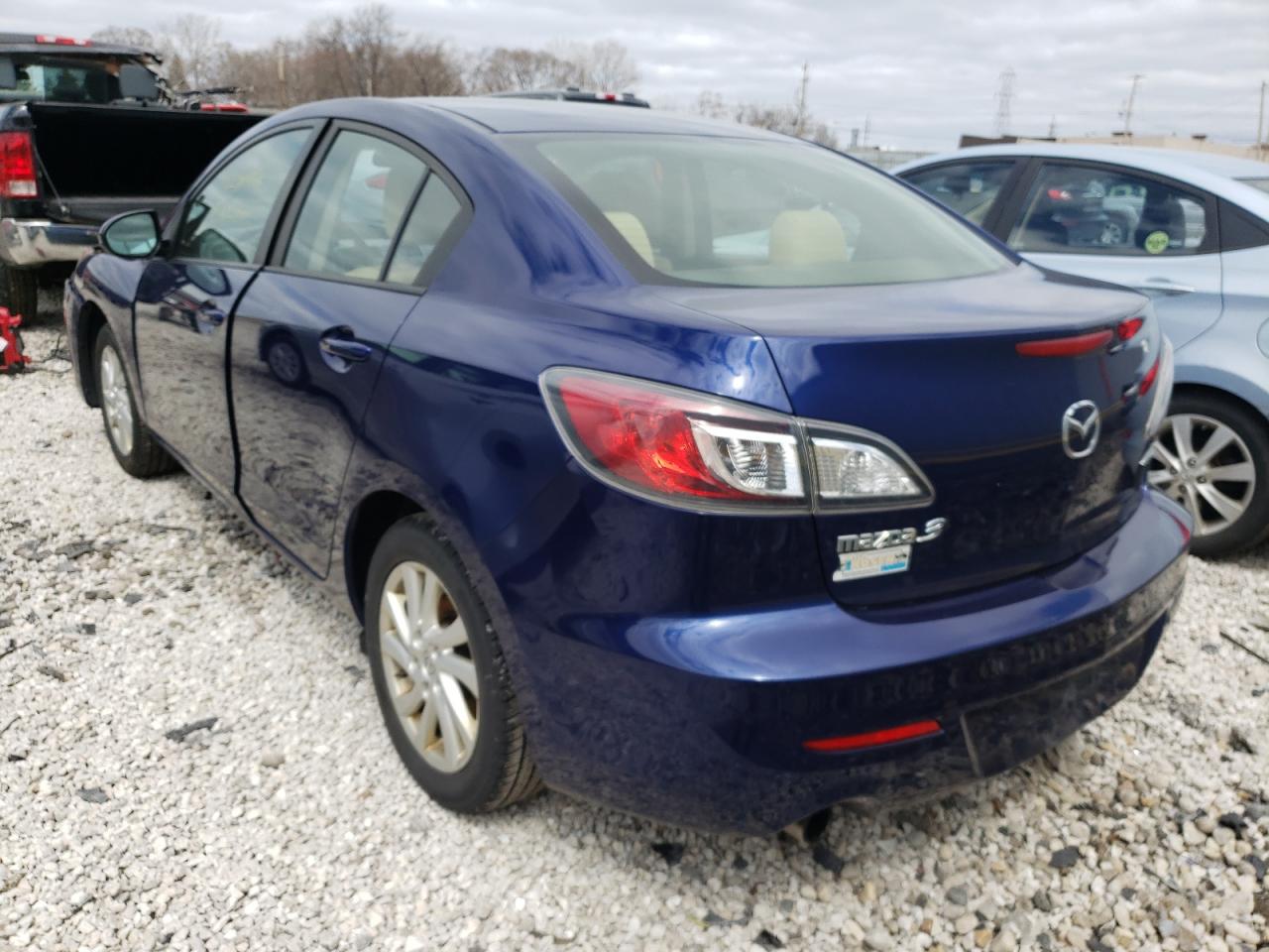 Photo 3 from auction – 2012 MAZDA 3 I with VIN JM1BL1V71C1656850