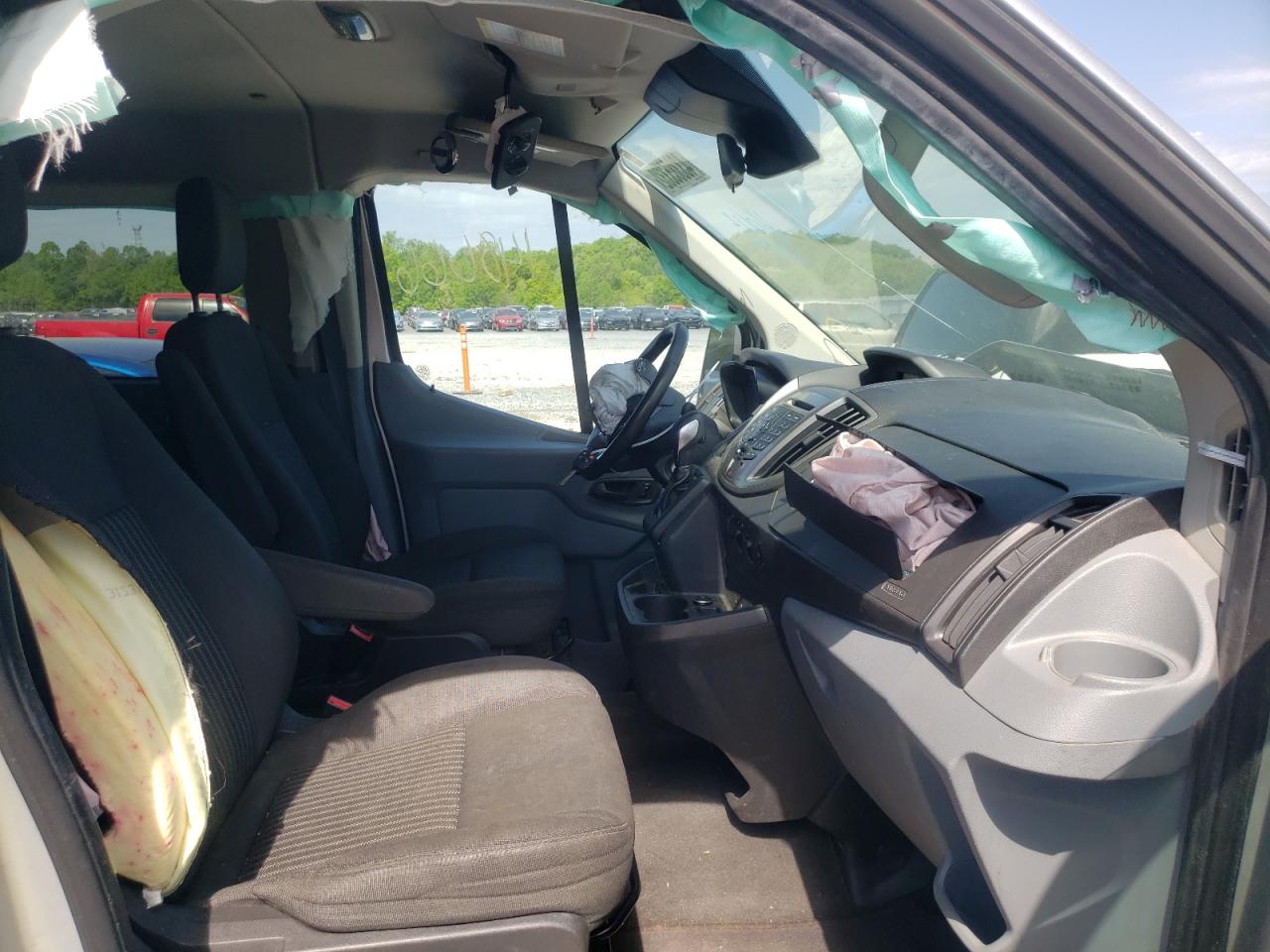 Photo 5 from auction – 2016 FORD TRANSIT T- with VIN 1FBZX2ZM4GKA96996
