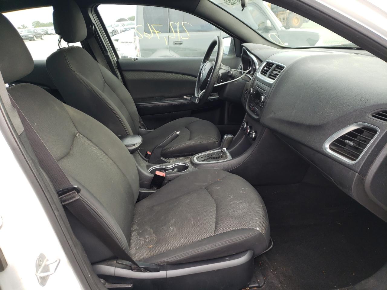 Photo 5 from auction – 2011 DODGE AVENGER EX with VIN 1B3BD4FB2BN551650