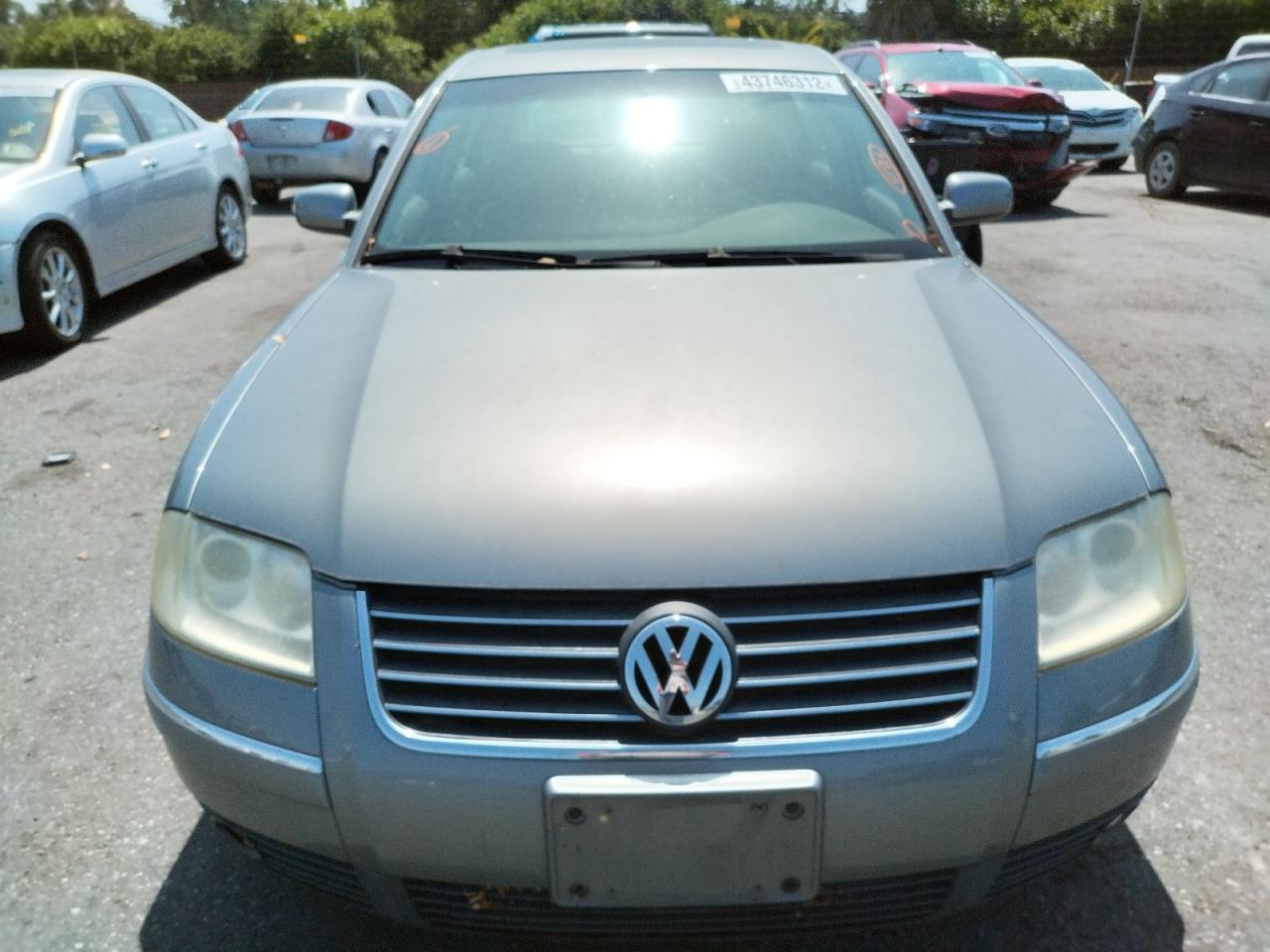 Photo 9 from auction – 2004 VOLKSWAGEN PASSAT GLS with VIN WVWPD63B04E030529