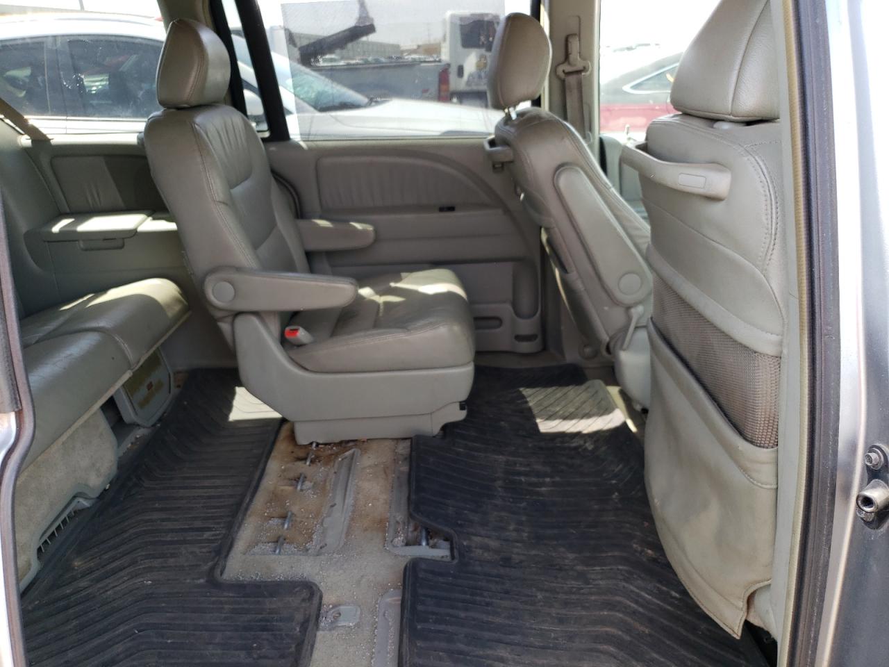 Photo 6 from auction – 2006 HONDA ODYSSEY EX with VIN 5FNRL38706B041126