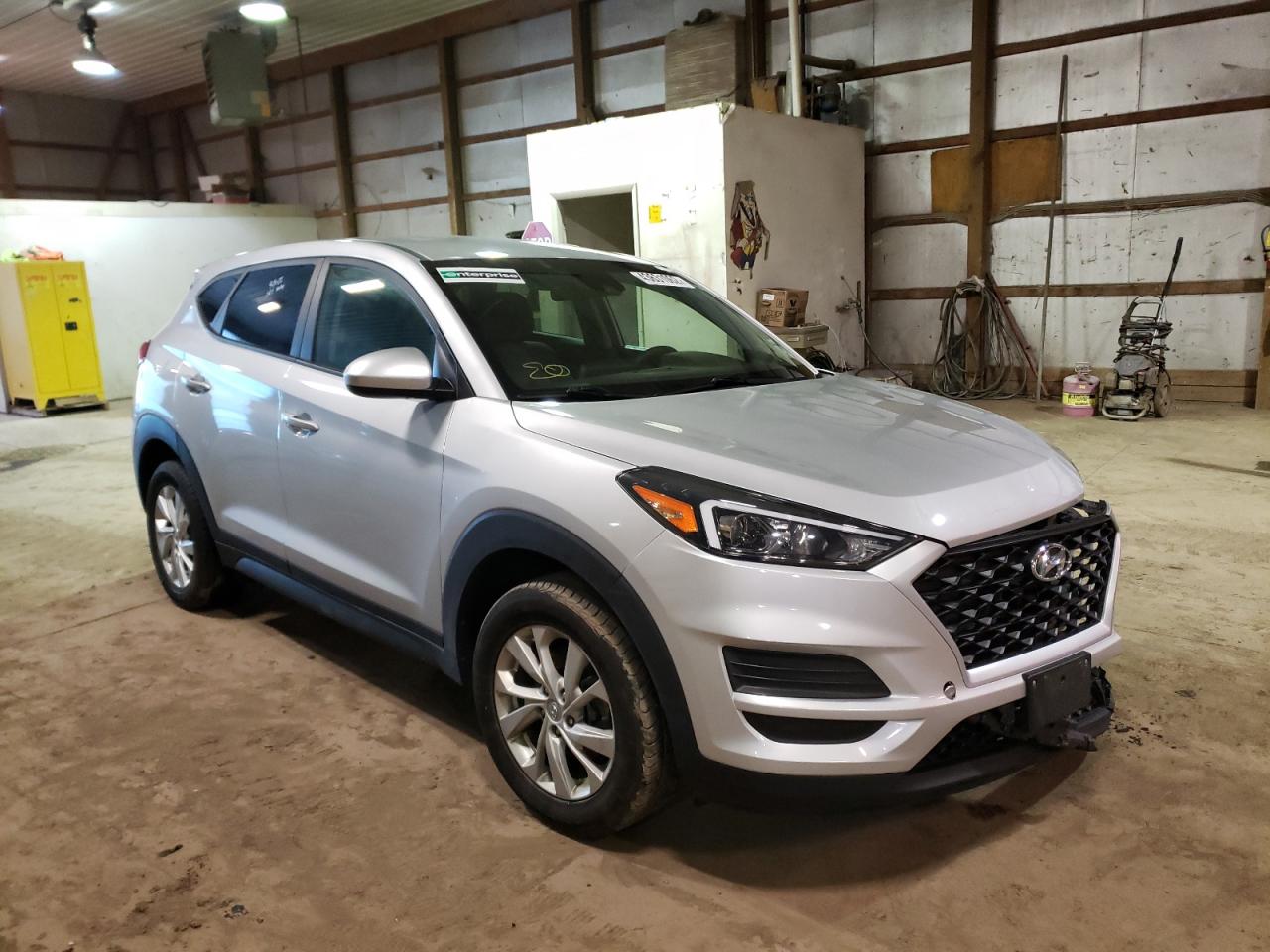 Photo 1 from auction – 2019 HYUNDAI TUCSON SE with VIN KM8J2CA49KU986590