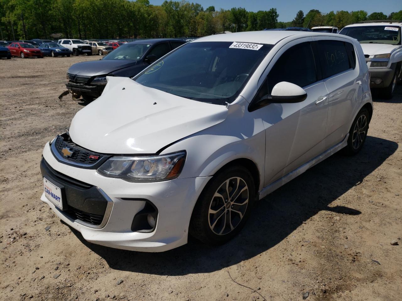 Photo 2 from auction – 2017 CHEVROLET SONIC LT with VIN 1G1JD6SH4H4129497