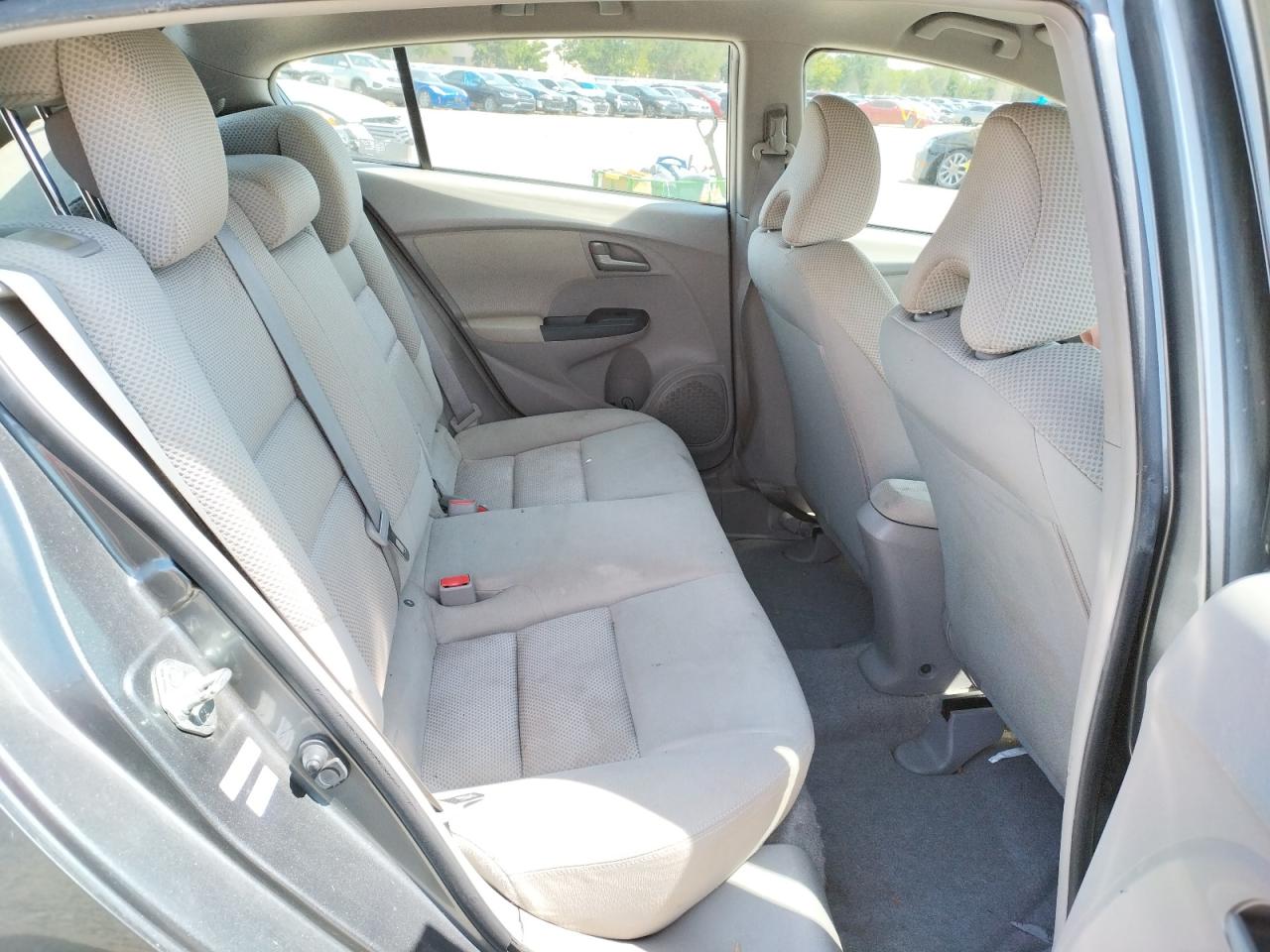 Photo 6 from auction – 2011 HONDA INSIGHT LX with VIN JHMZE2H56BS002586