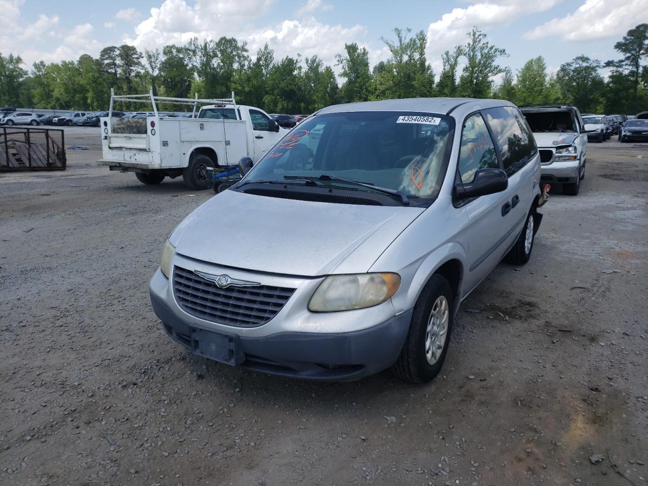 Photo 2 from auction – 2002 CHRYSLER VOYAGER with VIN 1C4GJ25372B731624