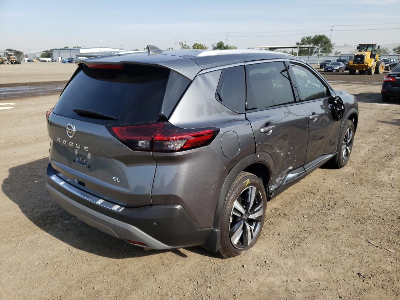Photo 4 from auction – 2021 NISSAN ROGUE SL with VIN 5N1AT3CA1MC818094