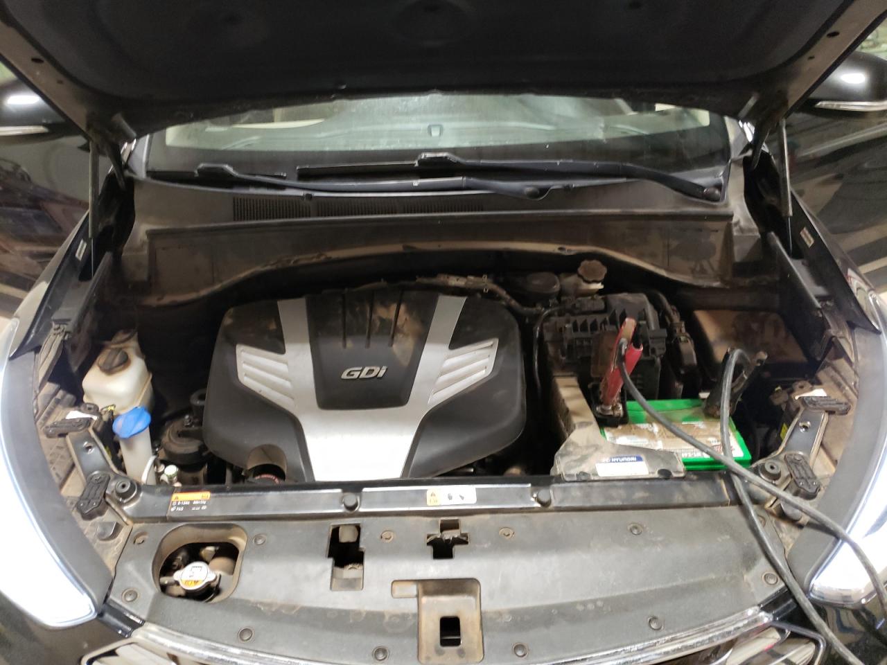 Photo 7 from auction – 2014 HYUNDAI SANTA FE G with VIN KM8SR4HF2EU087281