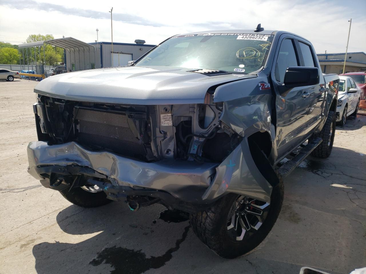 Photo 2 from auction – 2019 CHEVROLET SILVERADO with VIN 1GCUYEED9KZ368940
