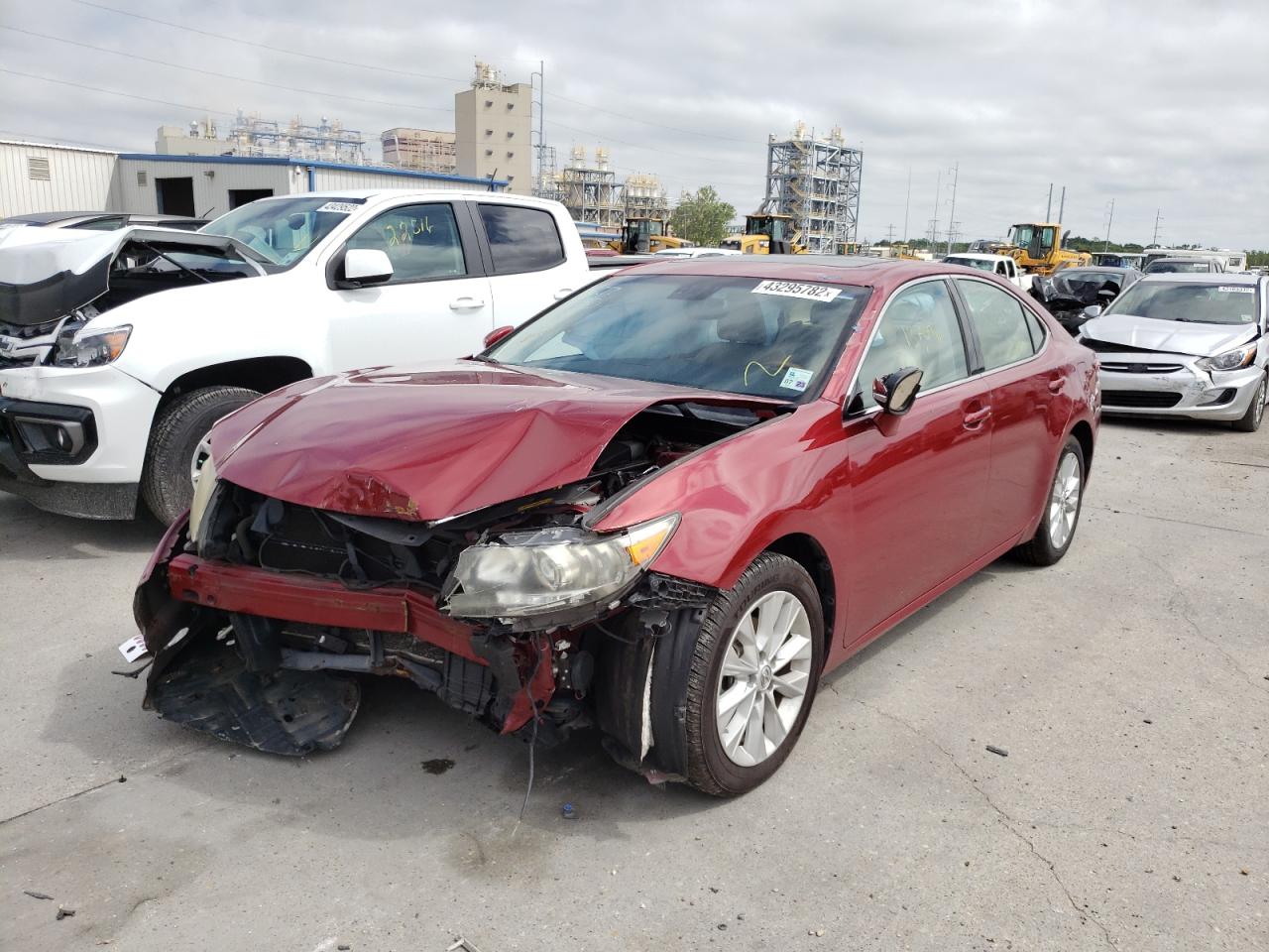 Photo 2 from auction – 2013 LEXUS ES 300H with VIN JTHBW1GG5D2013464