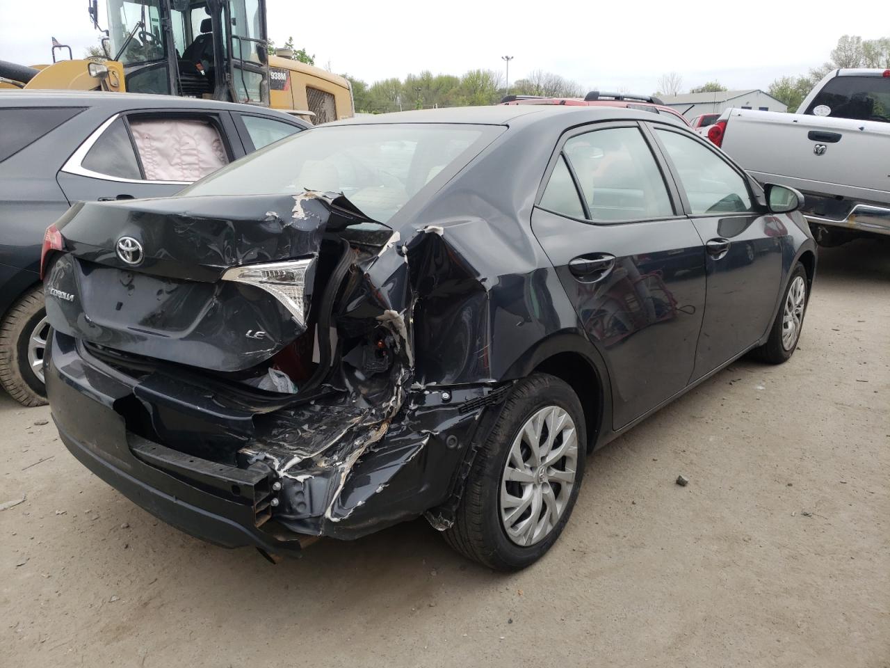 Photo 4 from auction – 2018 TOYOTA COROLLA L with VIN 2T1BURHE3JC993552