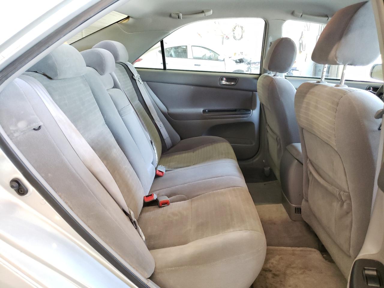 Photo 6 from auction – 2006 TOYOTA CAMRY LE with VIN 4T1BE32K76U722444
