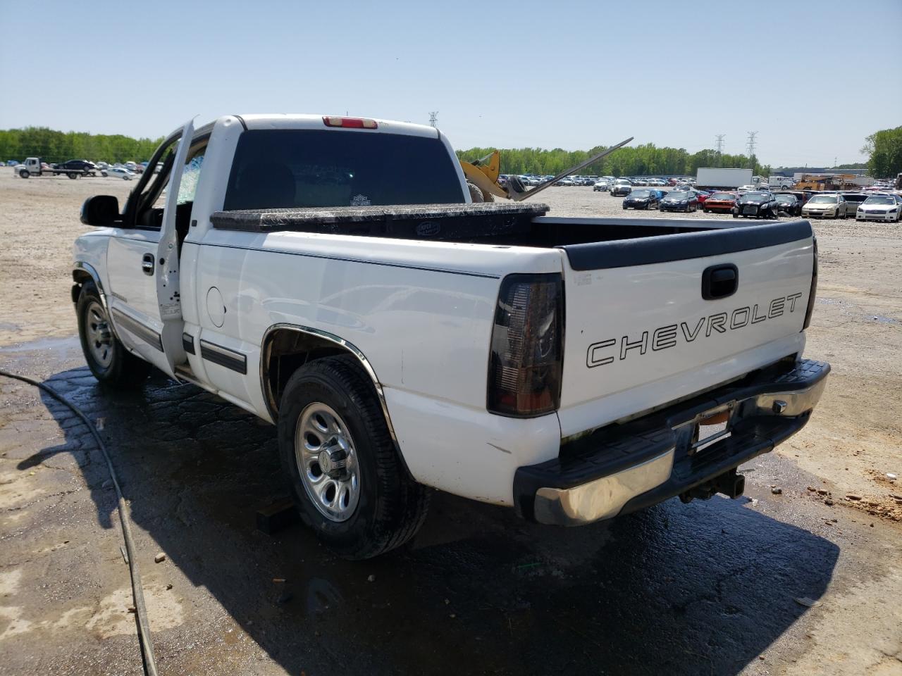 Photo 3 from auction – 2002 CHEVROLET SILVERADO with VIN 1GCEC14W92Z128107