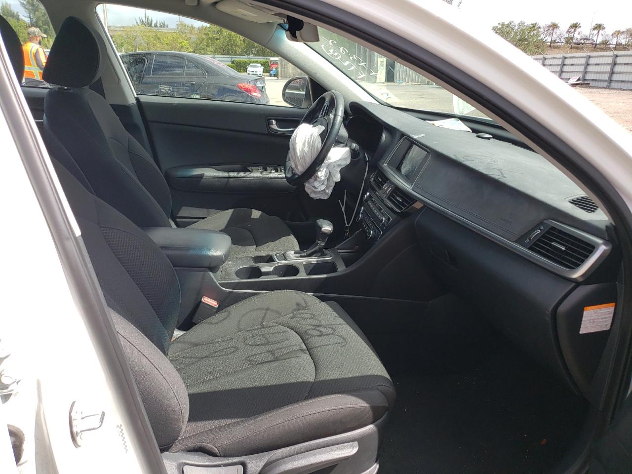 Photo 5 from auction – 2018 KIA OPTIMA HYB with VIN KNAGT4LE8J5021216