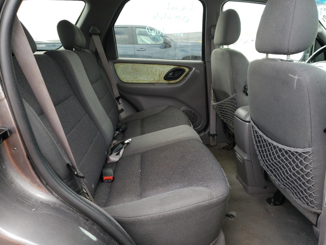 Photo 6 from auction – 2002 FORD ESCAPE XLT with VIN 1FMYU04122KC38476