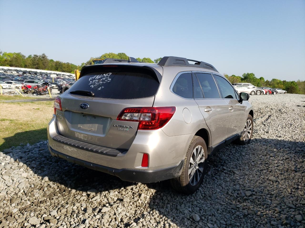 Photo 4 from auction – 2017 SUBARU OUTBACK 2. with VIN 4S4BSANC1H3407682