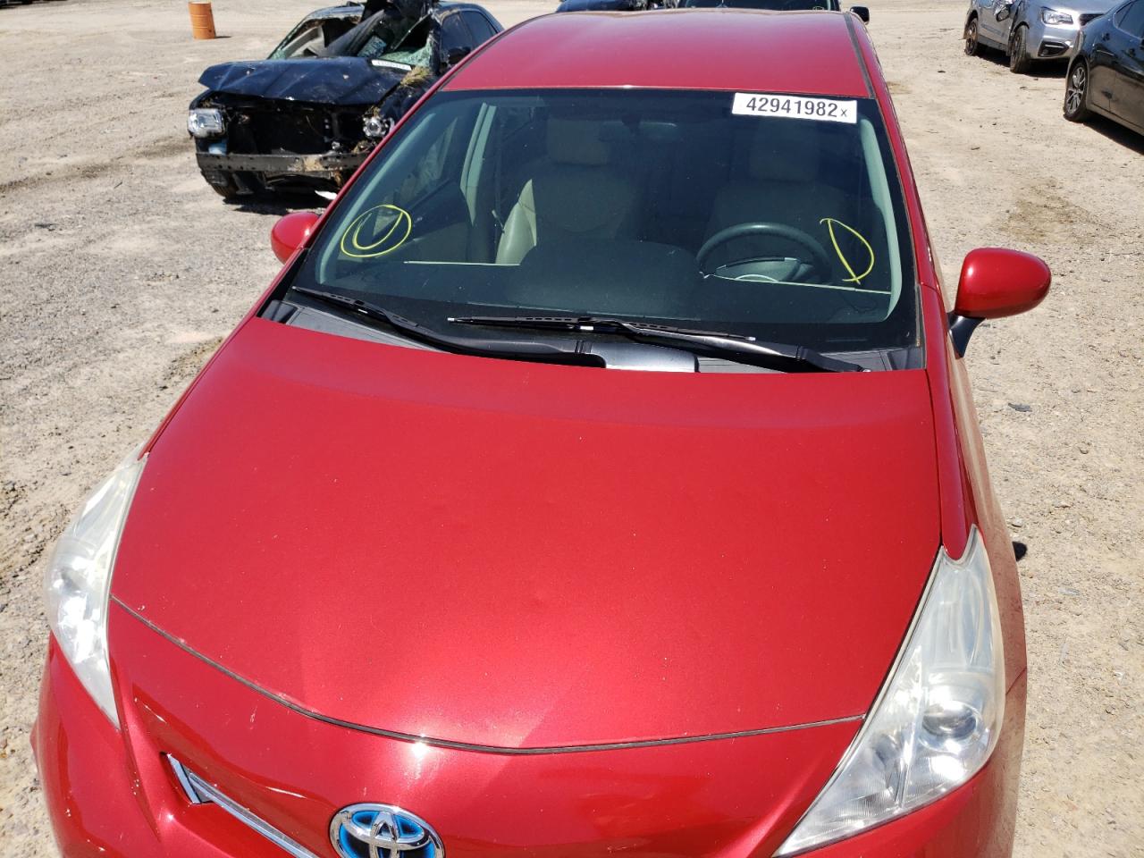 Photo 9 from auction – 2012 TOYOTA PRIUS V with VIN JTDZN3EU1C3152779