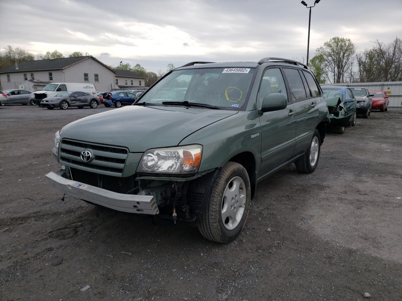 Photo 2 from auction – 2004 TOYOTA HIGHLANDER with VIN JTEEP21A140042960
