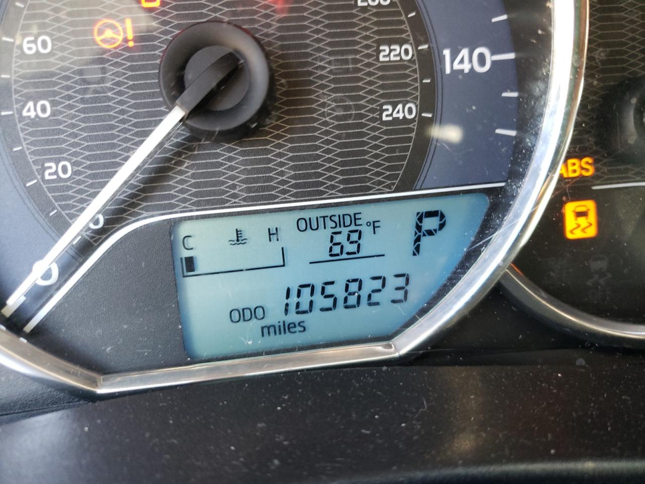 Photo 8 from auction – 2015 TOYOTA COROLLA L with VIN 5YFBURHE9FP302936