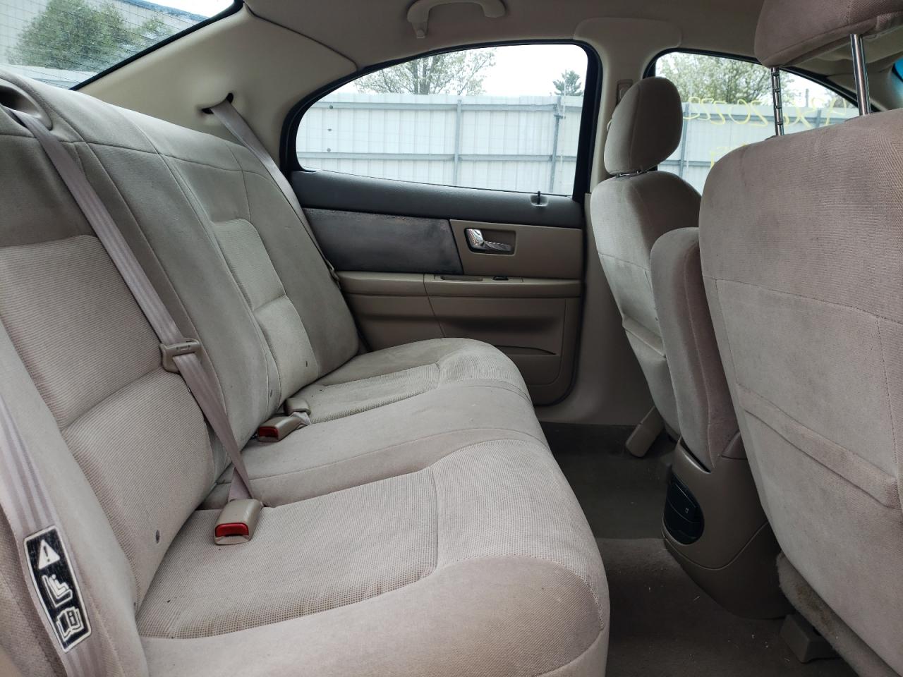Photo 6 from auction – 2002 MERCURY SABLE GS with VIN 1MEFM50U02A623435