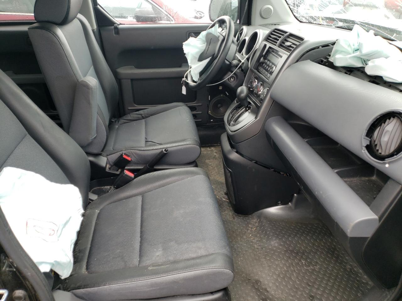 Photo 5 from auction – 2005 HONDA ELEMENT EX with VIN 5J6YH28695L016312