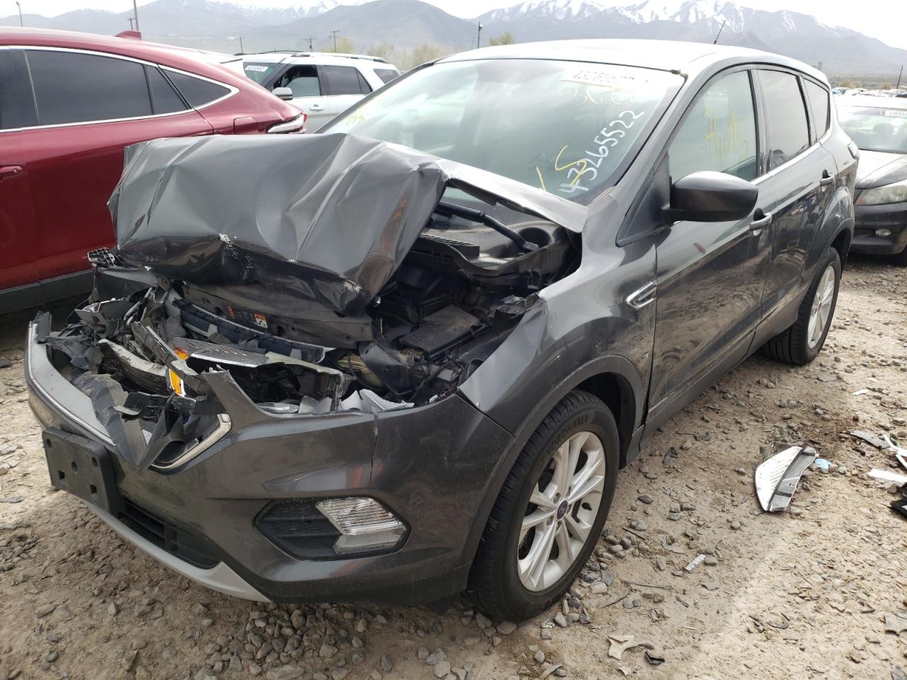 Photo 2 from auction – 2017 FORD ESCAPE SE with VIN 1FMCU0G94HUB46410