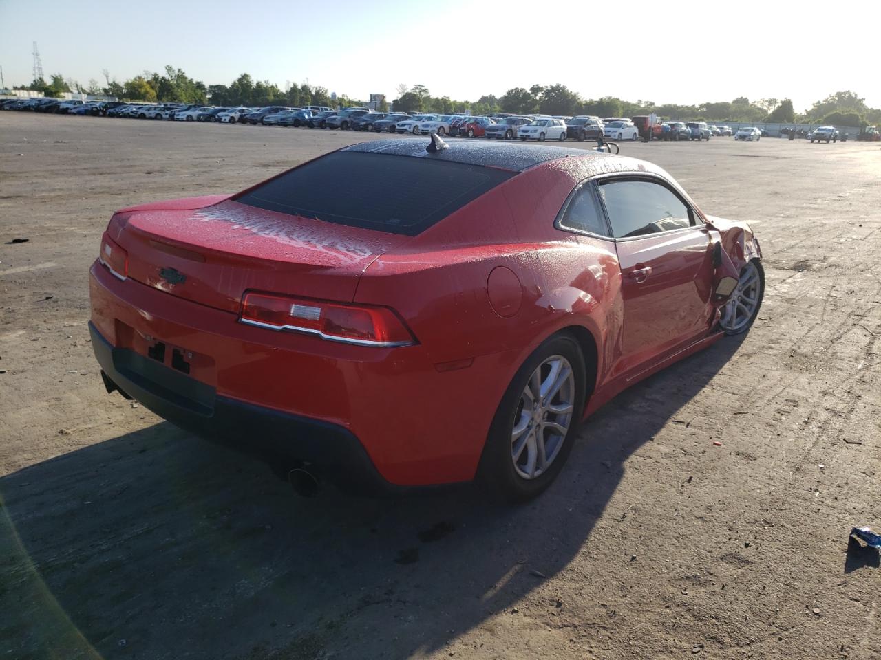 Photo 4 from auction – 2015 CHEVROLET CAMARO LS with VIN 2G1FB1E39F9254696