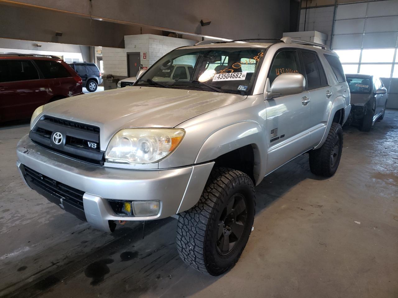 Photo 2 from auction – 2003 TOYOTA 4RUNNER LI with VIN JTEBT17R638006459