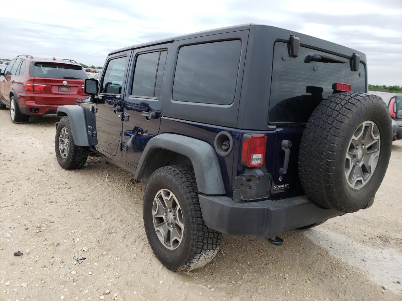 Photo 3 from auction – 2013 JEEP WRANGLER U with VIN 1C4BJWDG2DL632390