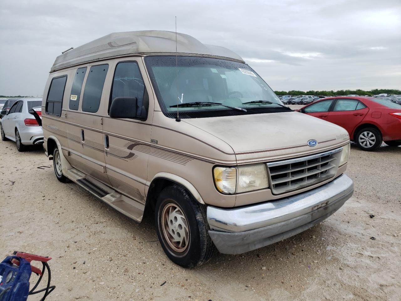 FORD ECONOLINE 1993 with VIN 1FDEE14N6PHB55825 - Photo from auction