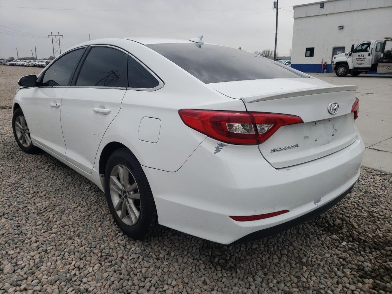 Photo 3 from auction – 2015 HYUNDAI SONATA SE with VIN 5NPE24AF5FH222085