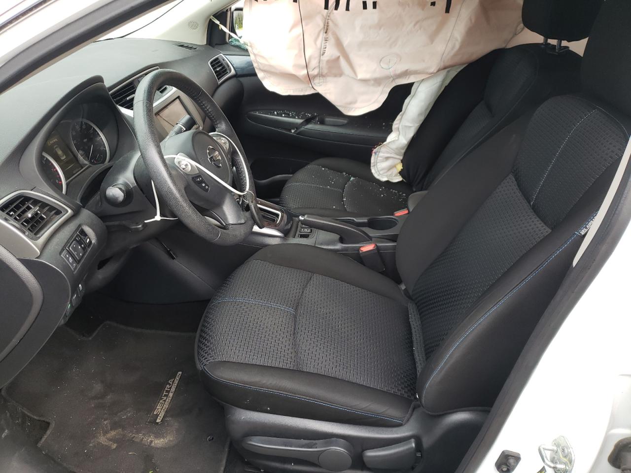 Photo 5 from auction – 2018 NISSAN SENTRA S with VIN 3N1AB7AP8JY283003