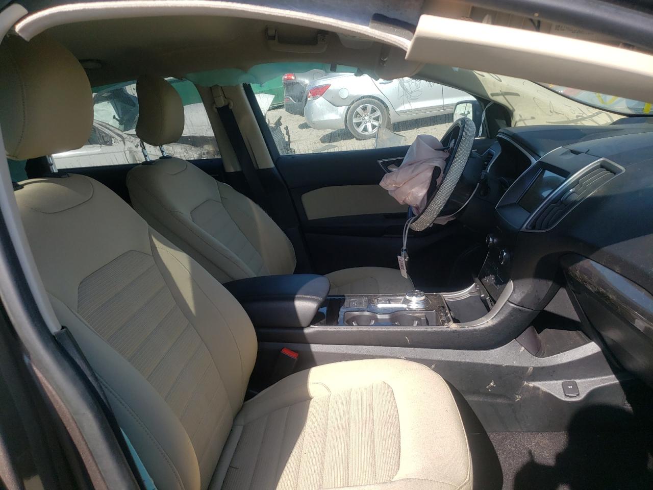 Photo 5 from auction – 2019 FORD EDGE SEL with VIN 2FMPK3J94KBC57442