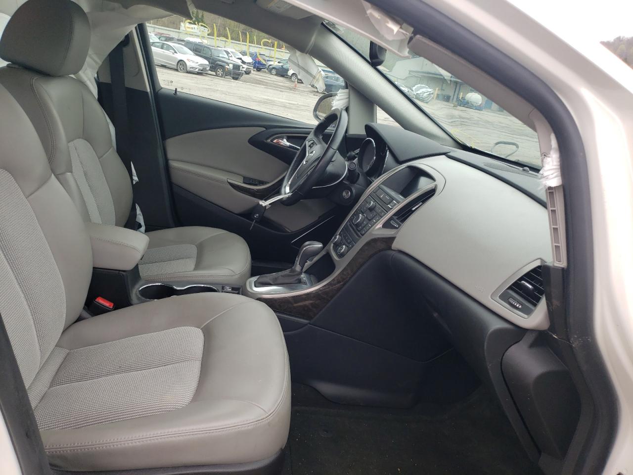 Photo 5 from auction – 2016 BUICK VERANO SPO with VIN 1G4PW5SK6G4124555