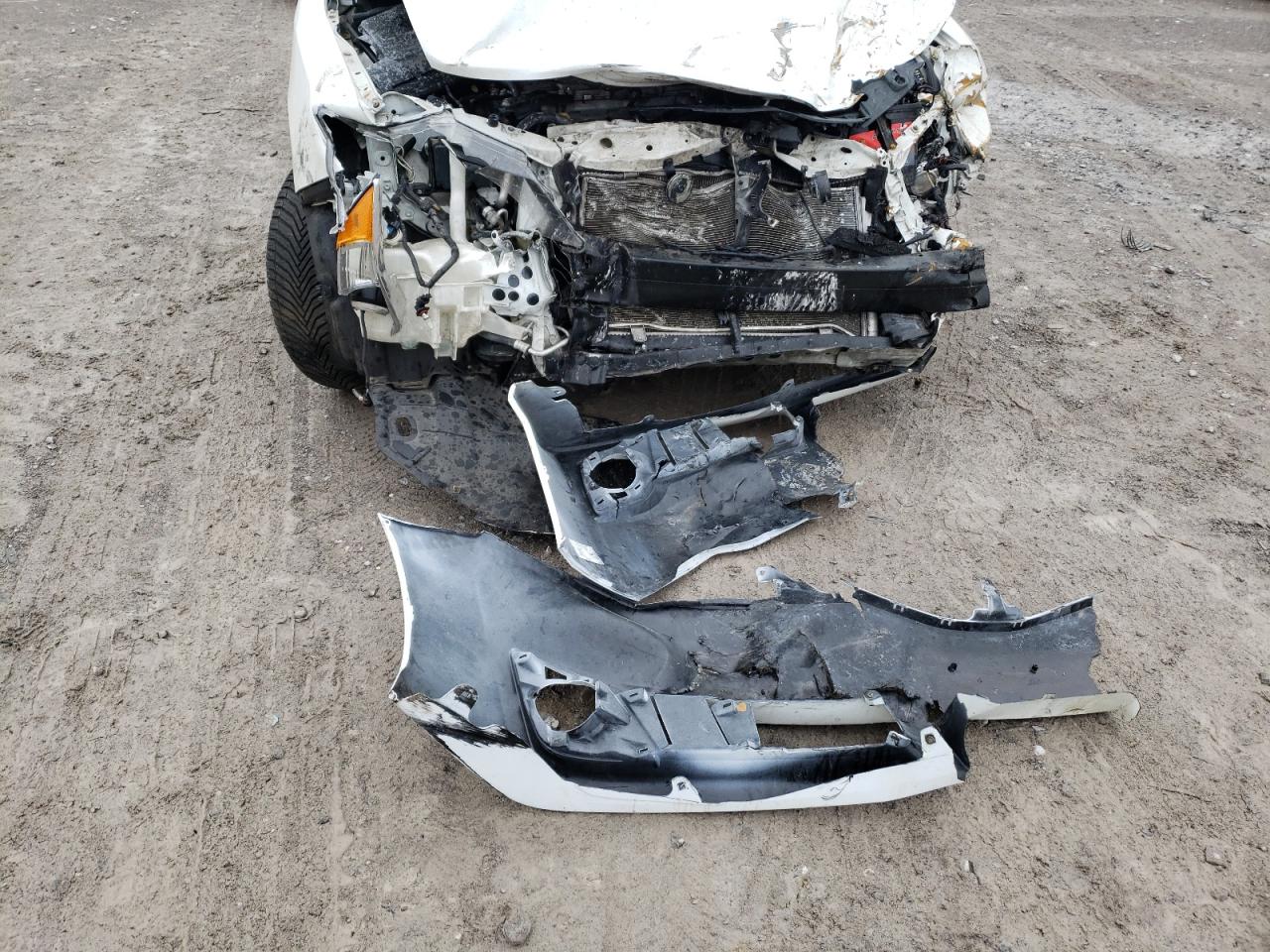 Photo 9 from auction – 2012 TOYOTA CAMRY BASE with VIN 4T1BF1FK2CU619357