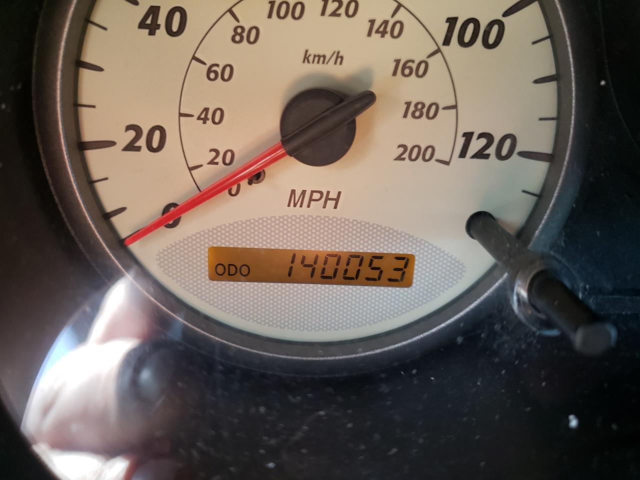 Photo 8 from auction – 2003 TOYOTA RAV4 with VIN JTEHH20V130261429