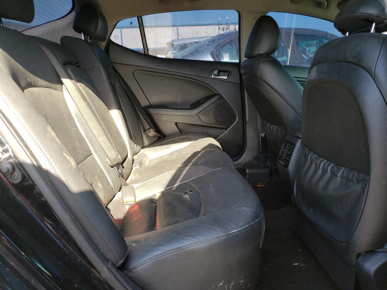 Photo 6 from auction – 2015 KIA OPTIMA EX with VIN 5XXGN4A79FG517162