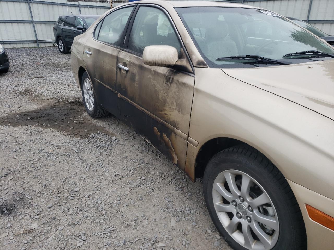 Photo 9 from auction – 2003 LEXUS ES 300 with VIN JTHBF30G735037543